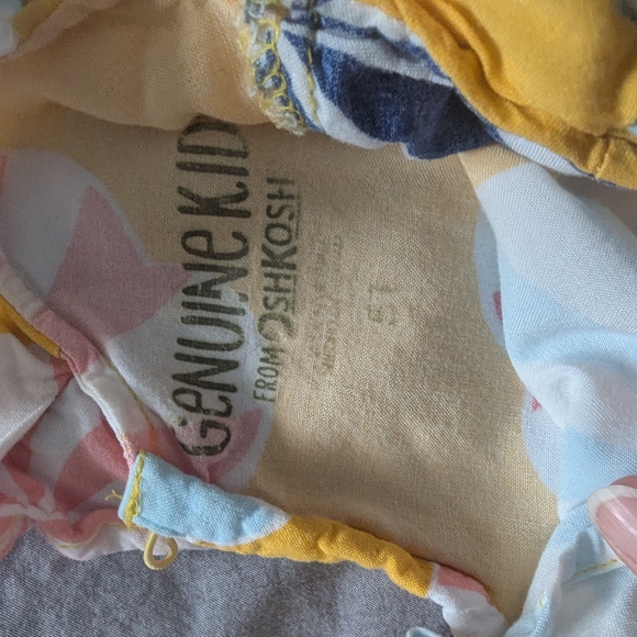 3PCS LOT - Girls Rompers 5t-6 - Picture 5 of 11